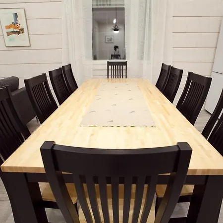 President Suksitie Huvilat Levi